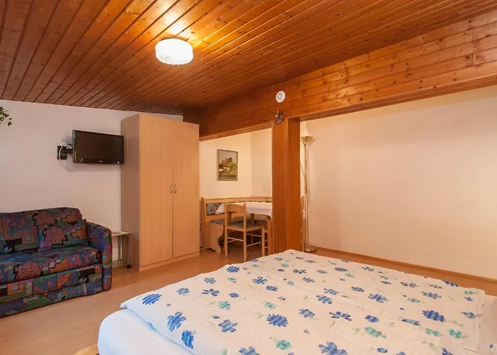 Värdshus Lug Ins Land *